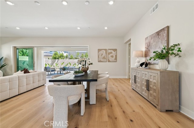 56 Chasma, Irvine CA: https://media.crmls.org/medias/85bea4bb-6b6a-4809-912e-27cc141cb283.jpg