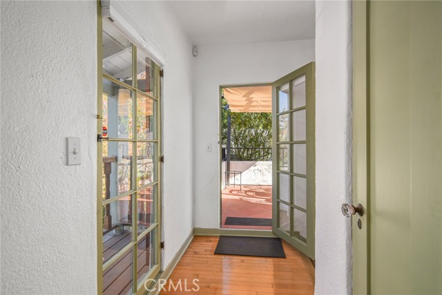 Detail Gallery Image 40 of 41 For 8246 4th St, Los Angeles,  CA 90048 - 2 Beds | 2 Baths