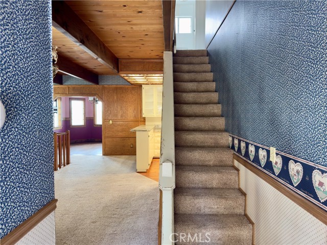 26500 Amador Lane, Lake Arrowhead CA: https://media.crmls.org/medias/85bef54a-8a7d-46ec-bfc6-47067a85127f.jpg