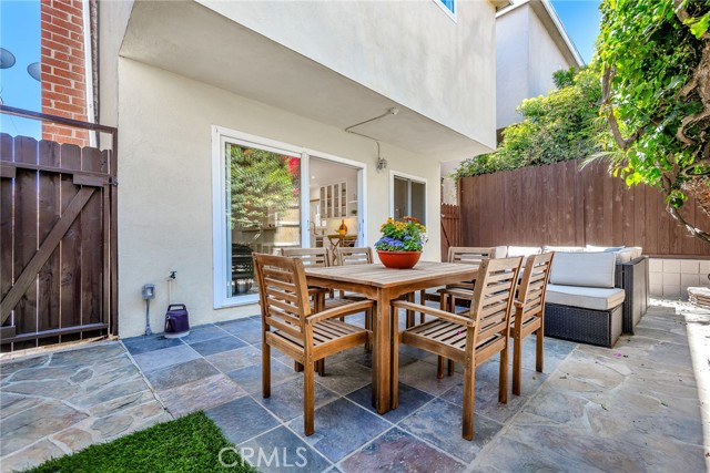 1613 Armour Lane, Redondo Beach, California 90278, 3 Bedrooms Bedrooms, ,1 BathroomBathrooms,Residential,For Sale,Armour,SB26086137