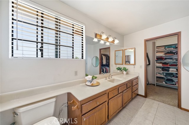 Detail Gallery Image 24 of 35 For 13507 Elgers, Cerritos,  CA 90703 - 5 Beds | 4 Baths