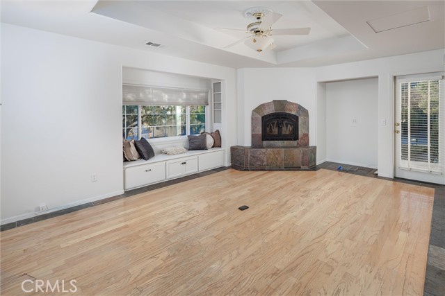 Detail Gallery Image 14 of 37 For 806 Grove St, Paso Robles,  CA 93446 - 4 Beds | 3 Baths