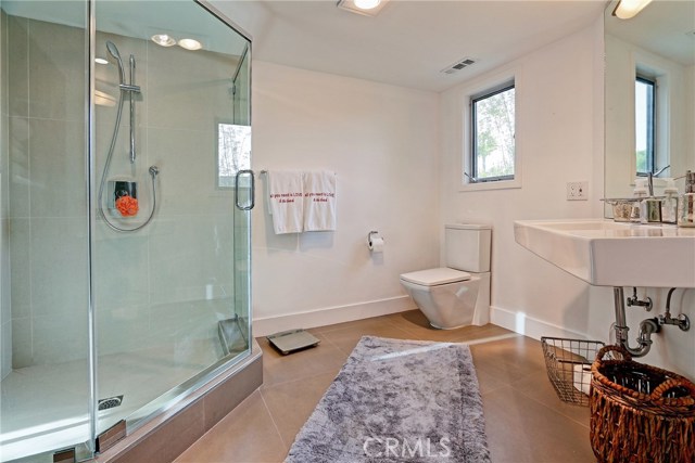 1913 Gates Avenue, Redondo Beach, California 90278, 4 Bedrooms Bedrooms, ,3 BathroomsBathrooms,Residential,Sold,Gates,SB17016231
