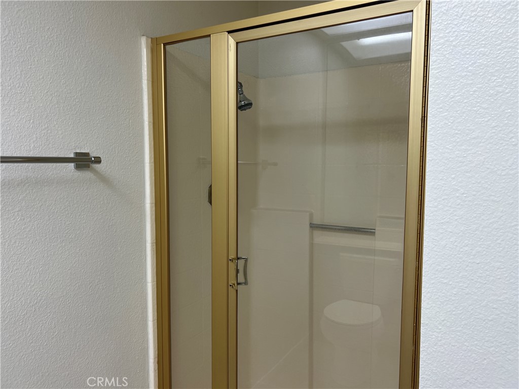 https://media.crmls.org/medias/85c107ff-130a-4ba2-86ae-da522d4dd042.jpg?preset=X-Large