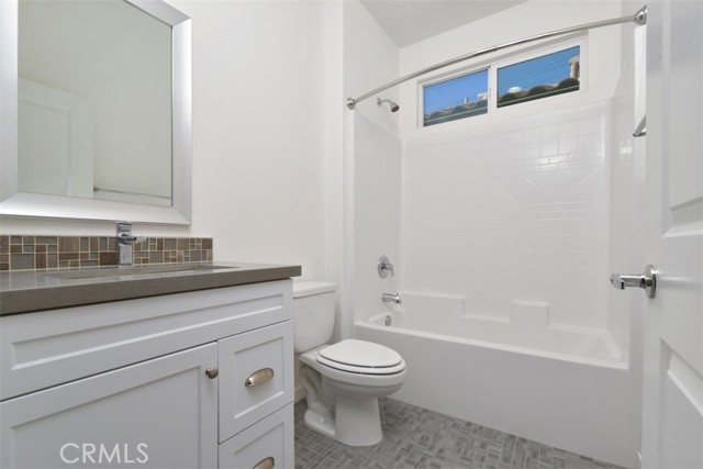 Detail Gallery Image 34 of 49 For 15163 W Rachel, –,  CA 91345 - 4 Beds | 3 Baths