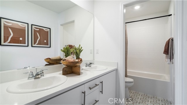 Detail Gallery Image 9 of 22 For 300 Grand Sky Ln, Perris,  CA 92570 - 5 Beds | 3 Baths