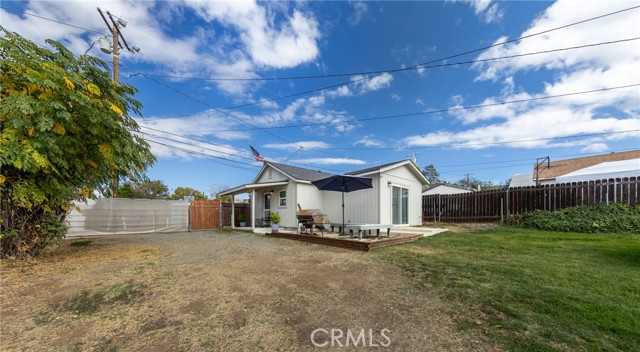 35134 Avenue C, Yucaipa CA: https://media.crmls.org/medias/85c1882f-50a3-4e47-95d2-c81f69394a3b.jpg