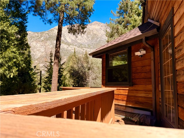 Detail Gallery Image 3 of 25 For 39503 Prospect, Forest Falls,  CA 92339 - 4 Beds | 3/1 Baths