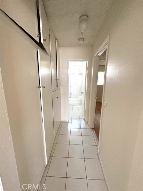 Detail Gallery Image 6 of 9 For 3920 Marathon St #12,  Los Angeles,  CA 90029 - 1 Beds | 1 Baths