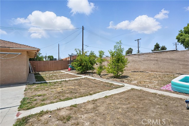 260 E Whittier Avenue, Hemet CA: https://media.crmls.org/medias/85c316b2-ff07-4b9c-a013-f069eef0fa2b.jpg