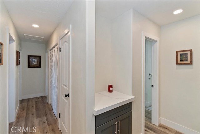 Detail Gallery Image 26 of 45 For 30573 Live Oak, Running Springs,  CA 92382 - 3 Beds | 2/1 Baths