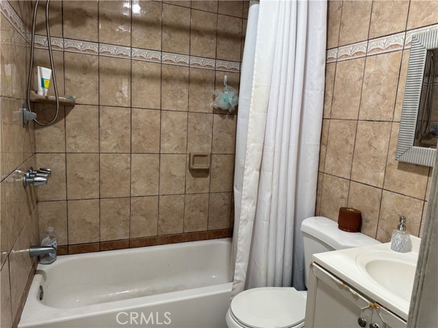 Image 8 of 21 For 4040 103rd Street