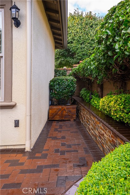 Detail Gallery Image 15 of 75 For 112 Lindura St, Rancho Mission Viejo,  CA 92694 - 3 Beds | 2 Baths