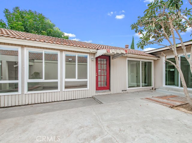 Detail Gallery Image 4 of 27 For 1631 Byron Ct, Pomona,  CA 91768 - 3 Beds | 2 Baths