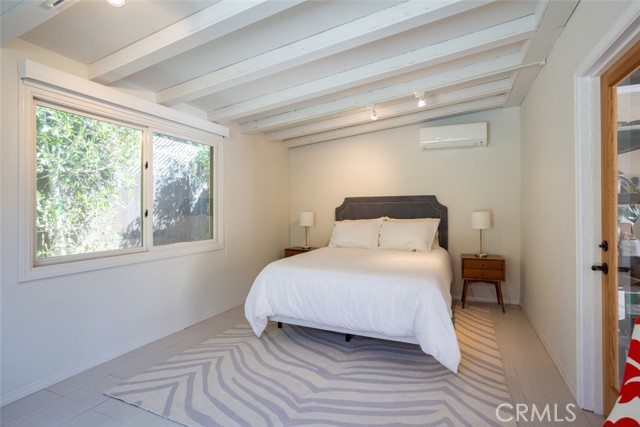 Detail Gallery Image 19 of 28 For 4924 Biloxi Ave, Toluca Lake,  CA 91601 - 4 Beds | 4 Baths