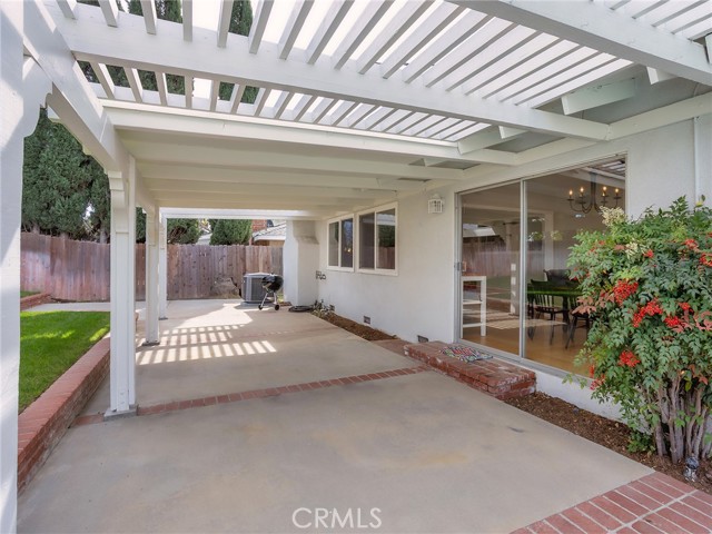 Detail Gallery Image 35 of 51 For 9710 Lubao Ave, Chatsworth,  CA 91311 - 3 Beds | 2 Baths