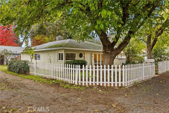 Detail Gallery Image 30 of 47 For 476 E 7th Ave, Chico,  CA 95926 - 4 Beds | 2 Baths