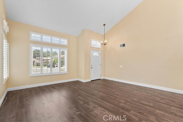 Detail Gallery Image 4 of 42 For 11542 Lomello Way, Rancho Cucamonga,  CA 91701 - 4 Beds | 2/1 Baths