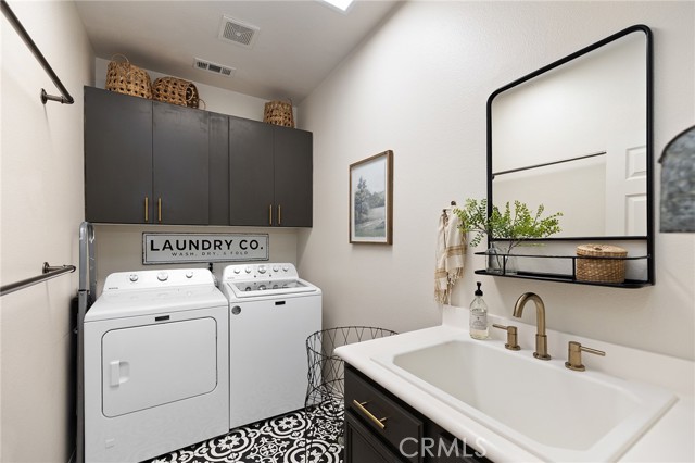 7476 Sequoia Lane, Highland CA: https://media.crmls.org/medias/85c52fa9-bb9f-4087-aae1-9f567c6c8e29.jpg