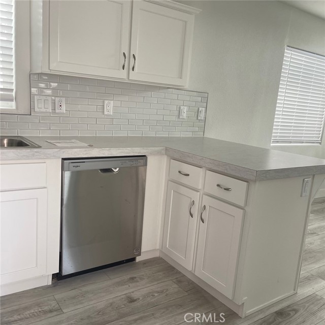 Detail Gallery Image 13 of 22 For 1930 Stewart St #X-7,  Santa Monica,  CA 90404 - 1 Beds | 1/1 Baths