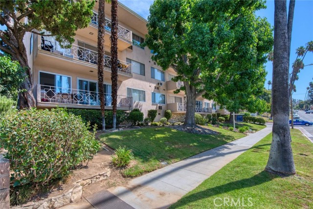 107 West Mountain Street, H photo 2