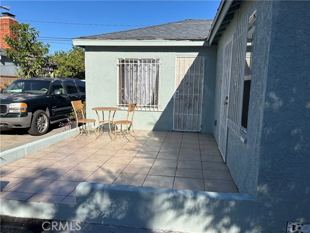 Detail Gallery Image 3 of 19 For 2011 E Elizabeth, Compton,  CA 90221 - 2 Beds | 1 Baths