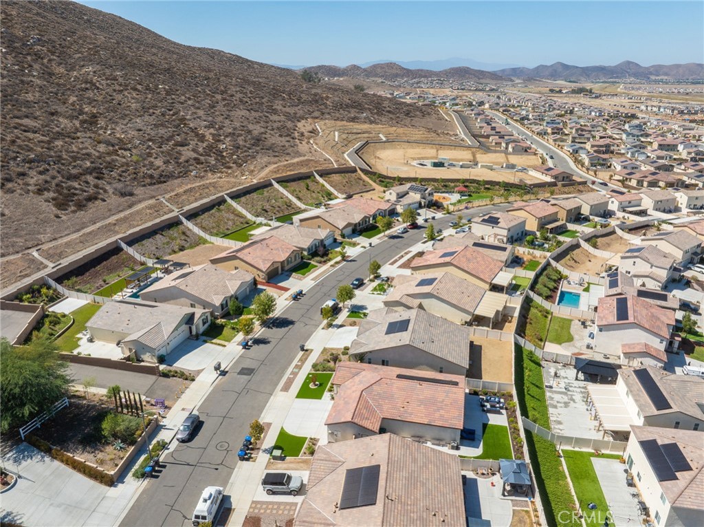 MLS #IV25232062 image #39