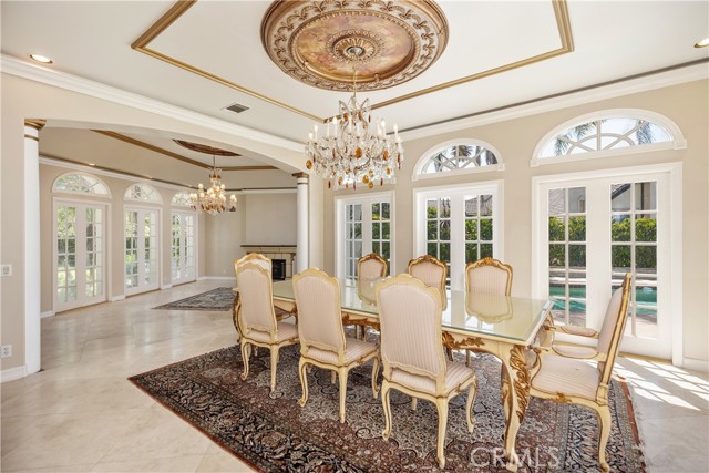 Detail Gallery Image 6 of 41 For 3211 E Mandeville Pl, Orange,  CA 92867 - 6 Beds | 6/1 Baths