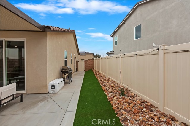 Detail Gallery Image 24 of 24 For 7672 Kuvera Bend, Riverside,  CA 92507 - 3 Beds | 2 Baths