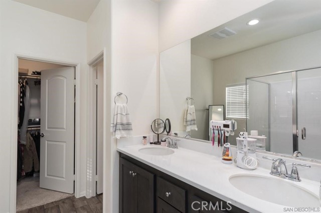 Detail Gallery Image 19 of 36 For 11359 Quail Hollow St, Victorville,  CA 92392 - 4 Beds | 3 Baths