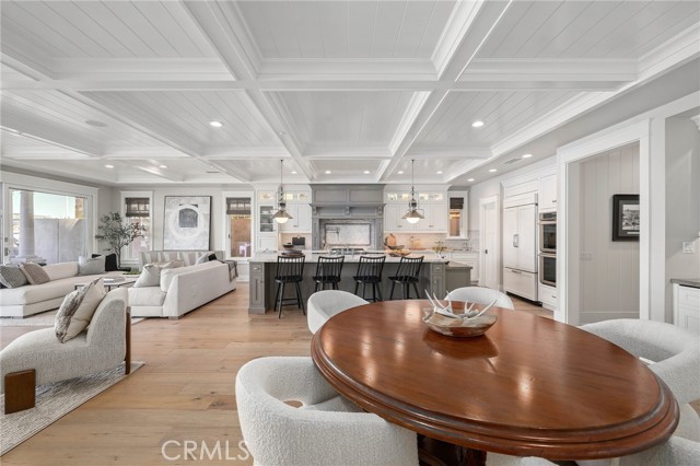 Detail Gallery Image 16 of 49 For 2222 Channel Rd, Newport Beach,  CA 92661 - 4 Beds | 4 Baths