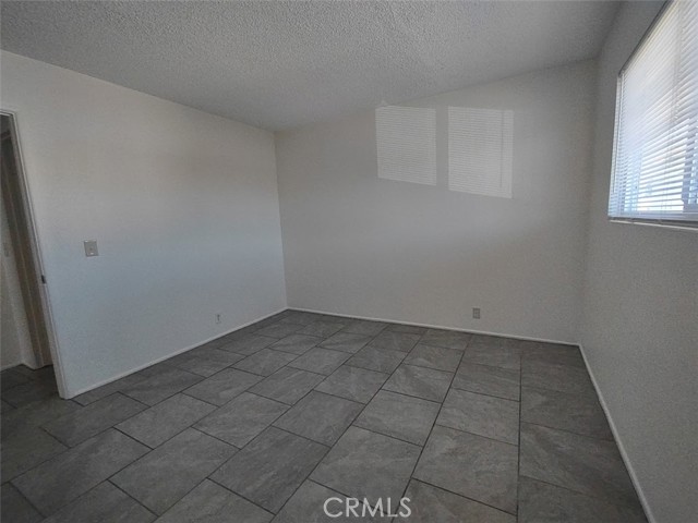 Detail Gallery Image 21 of 24 For 2759 Conejo Dr, San Bernardino,  CA 92404 - 2 Beds | 1 Baths