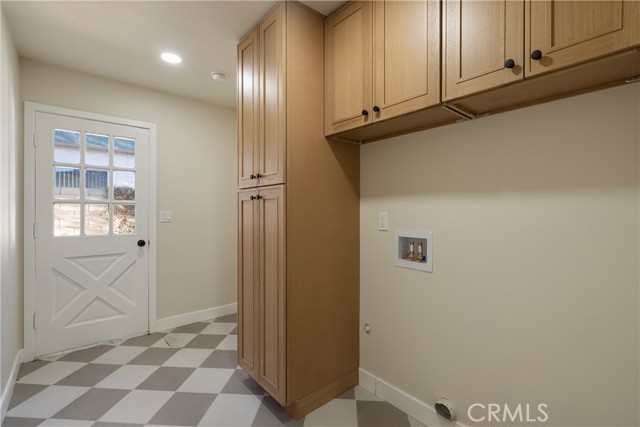 Detail Gallery Image 18 of 28 For 13601 Carrol Way, Tustin,  CA 92870 - 4 Beds | 2/1 Baths