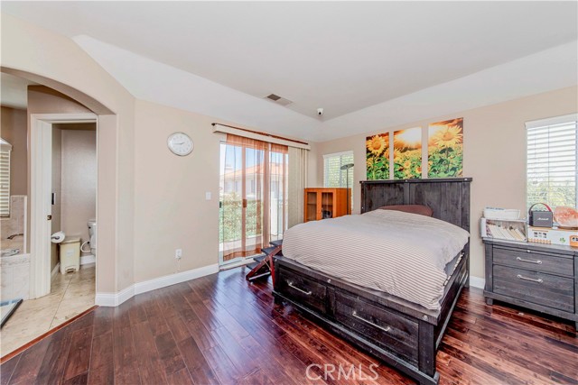 4489 Spencer Street, Torrance CA: https://media.crmls.org/medias/85cc44ba-5f4c-4563-a43a-adde5e23ecaf.jpg
