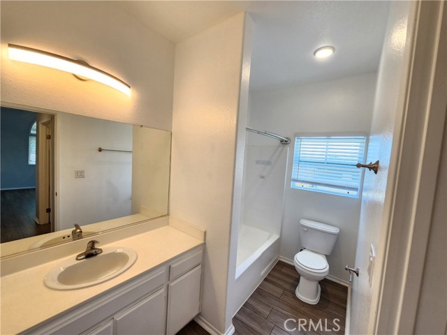 Detail Gallery Image 13 of 20 For 1215 E San Antonio, Long Beach,  CA 90807 - 2 Beds | 2 Baths