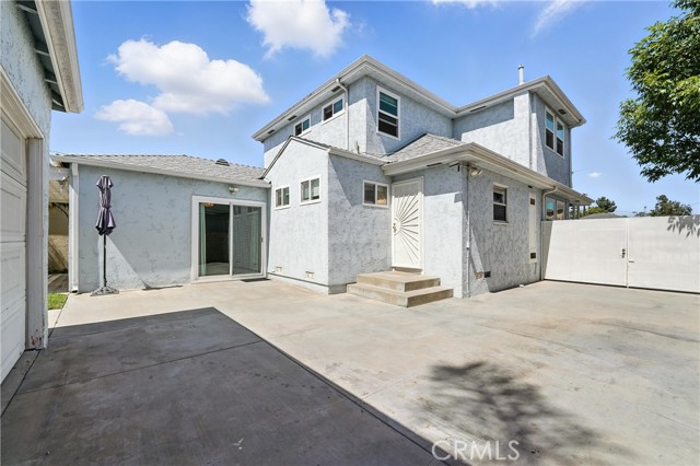 2275 Ximeno Avenue, Long Beach CA: https://media.crmls.org/medias/85cdbbaa-bad7-427f-9285-703e195941fd.jpg