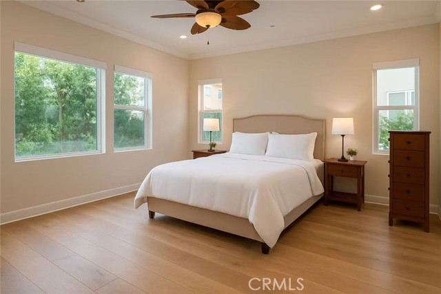 66 Bolide, Irvine CA: https://media.crmls.org/medias/85ce67fb-89cb-4487-83dd-53a2fb07eb55.jpg