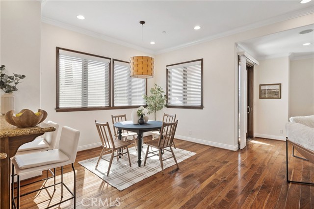 424 Marine Avenue, Manhattan Beach CA: https://media.crmls.org/medias/85ceaee9-cd96-44fc-b98b-43f0caa8121c.jpg