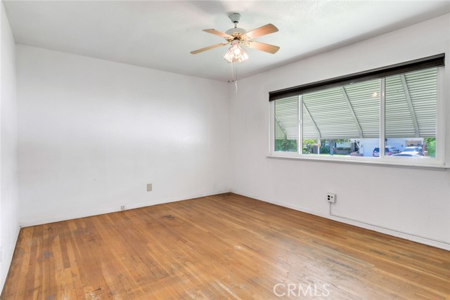 1242 N Dalton Avenue, Azusa CA: https://media.crmls.org/medias/85cf6950-4a85-493b-90f7-1ffcb2c4528c.jpg