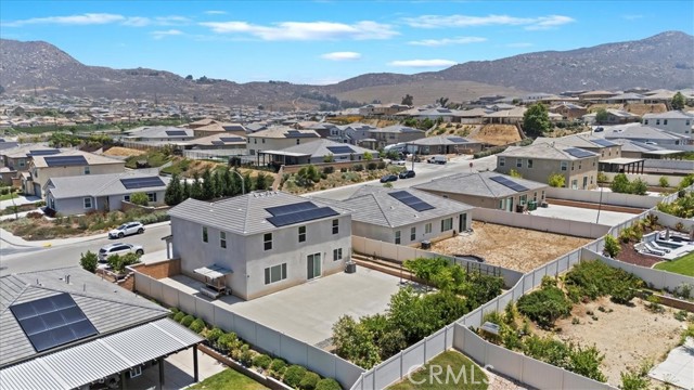 20697 Bison Mesa Road, Riverside CA: https://media.crmls.org/medias/85d12043-6e73-4c09-8096-d417e92f2b40.jpg