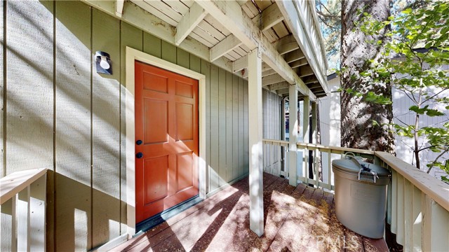 Detail Gallery Image 65 of 69 For 590 Arrowhead Villa Rd, Lake Arrowhead,  CA 92352 - 3 Beds | 2/1 Baths