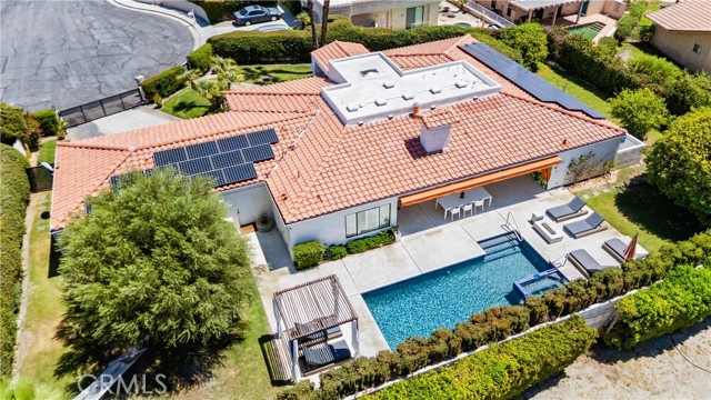1045 E Deepak Road, Palm Springs CA: https://media.crmls.org/medias/85d2a199-8f5b-44c4-895b-e3ee8e58b057.jpg