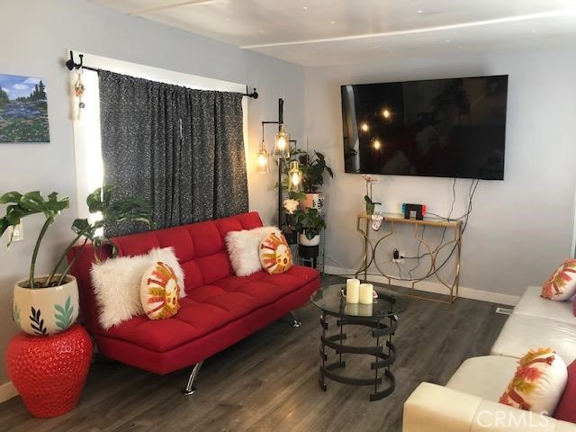 1618 W 132nd Street, Gardena CA: https://media.crmls.org/medias/85d32caf-b938-489a-897b-62667eb88040.jpg