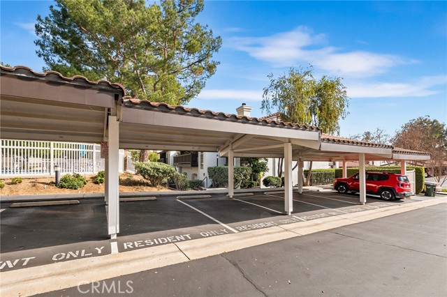 5533 Spanish Oak Lane, E photo 4