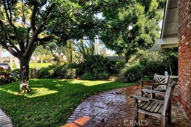 Detail Gallery Image 6 of 34 For 1877 Port Taggart Pl, Newport Beach,  CA 92660 - 5 Beds | 3/1 Baths