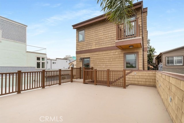 Detail Gallery Image 36 of 70 For 57 B Surfside, Surfside,  CA 90743 - 4 Beds | 4 Baths