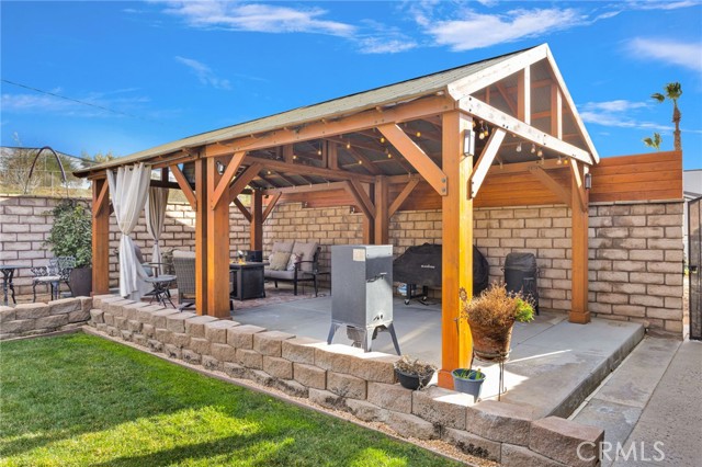 Detail Gallery Image 63 of 75 For 19978 Eyota, Apple Valley,  CA 92308 - 4 Beds | 3 Baths