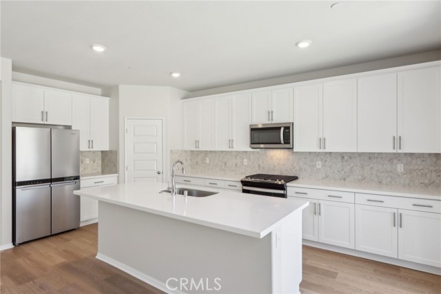 29218 Quarry Way, Lake Elsinore CA: https://media.crmls.org/medias/85d3c52b-13c9-4fb8-ae2d-fd3454fe50f9.jpg