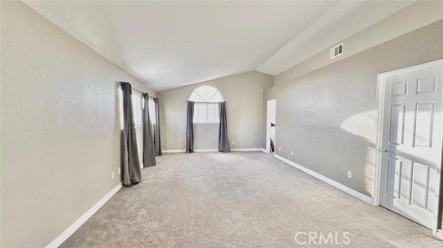 Image 5 of 12 For 9586 Shadow Springs Drive