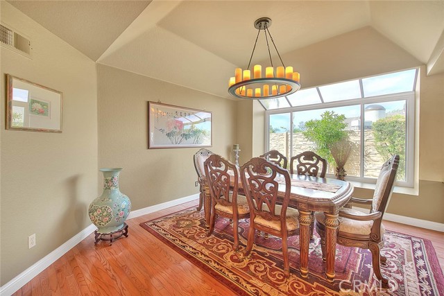 Detail Gallery Image 7 of 74 For 1873 Paseo La Paz, Pomona,  CA 91768 - 3 Beds | 2 Baths